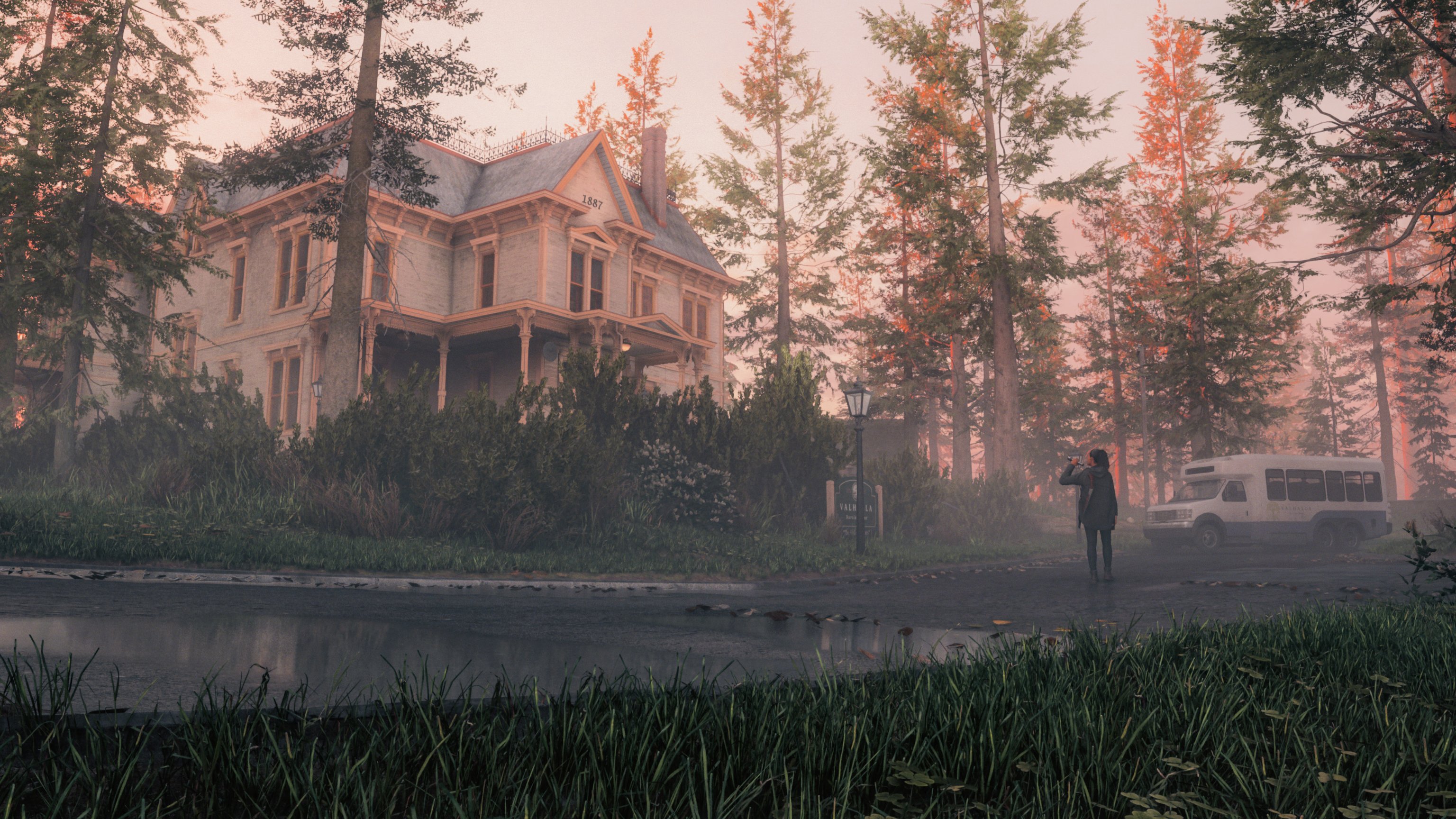 Saga Anderson devant la maison de retraite Valhalla dans Alan Wake 2